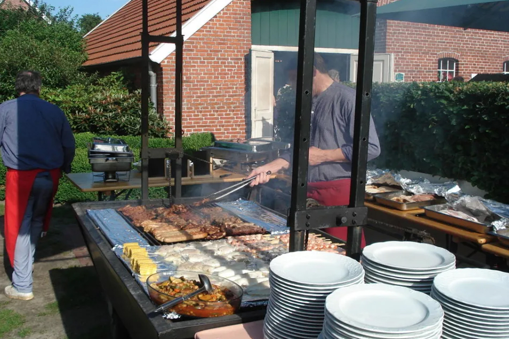 Landgasthof Hengstforder Mühle - Grillbuffet